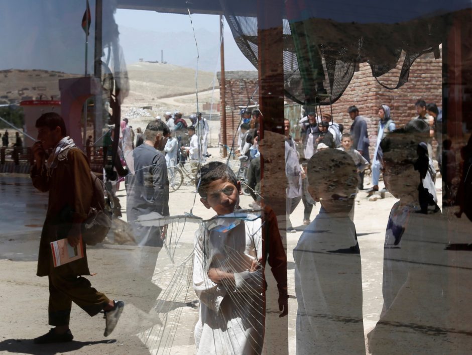 Kabulas tirs vaikų sekso vergiją, kuria naudojamasi atakoms rengti