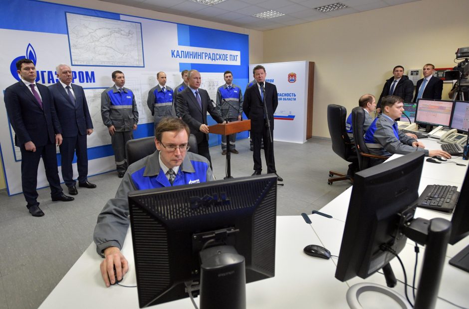 „Gazprom“ V. Putinui pristatė galimybes nutraukti dujų tranzitą per Lietuvą
