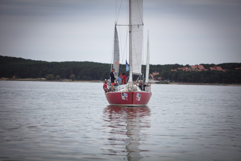 Jachtos „Cool Water“ įgula apgynė Kuršių marių regatos čempionės vardą