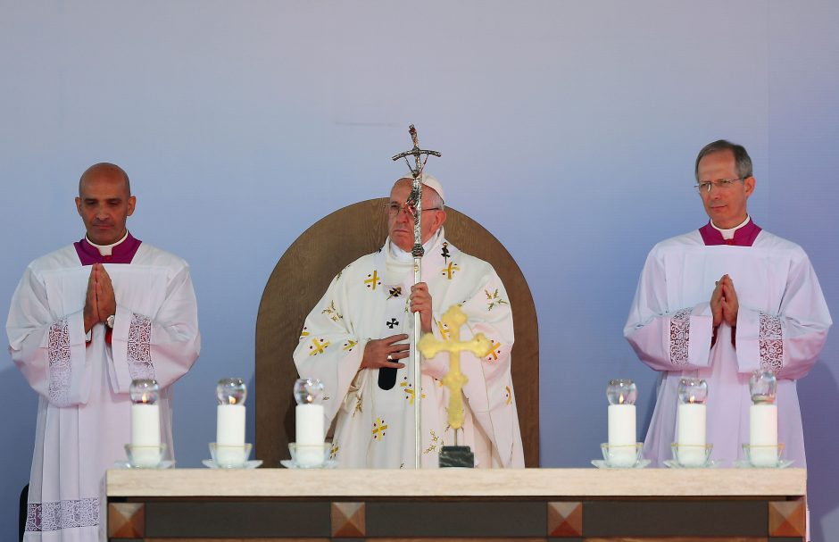 Gruzijoje popiežiaus aukotose mišiose ortodoksai nedalyvavo