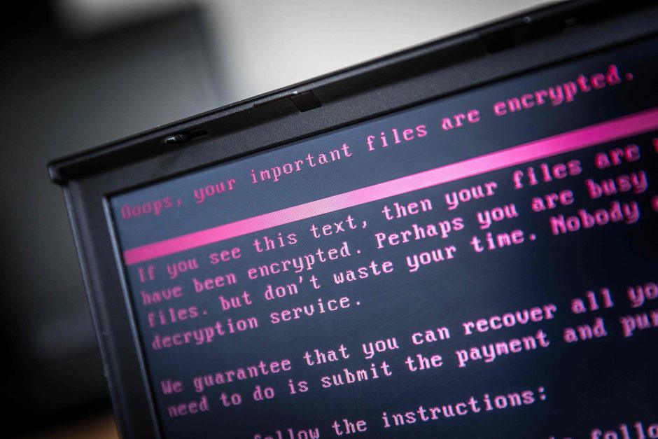 Technologijų įmonės pasižadėjo nepadėti rengti kibernetinių atakų