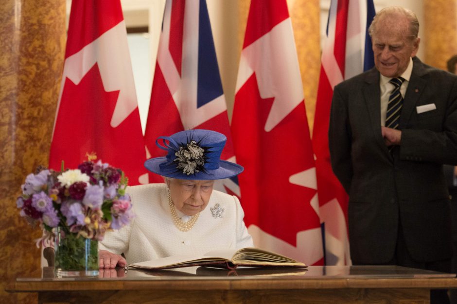 Britanijos karalienė paminėjo 150-ąsias Kanados valstybingumo metines