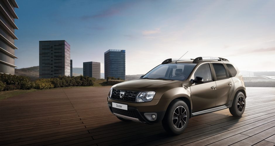 ,,Dacia“ pristato ribotos serijos „Duster BlackShadow“