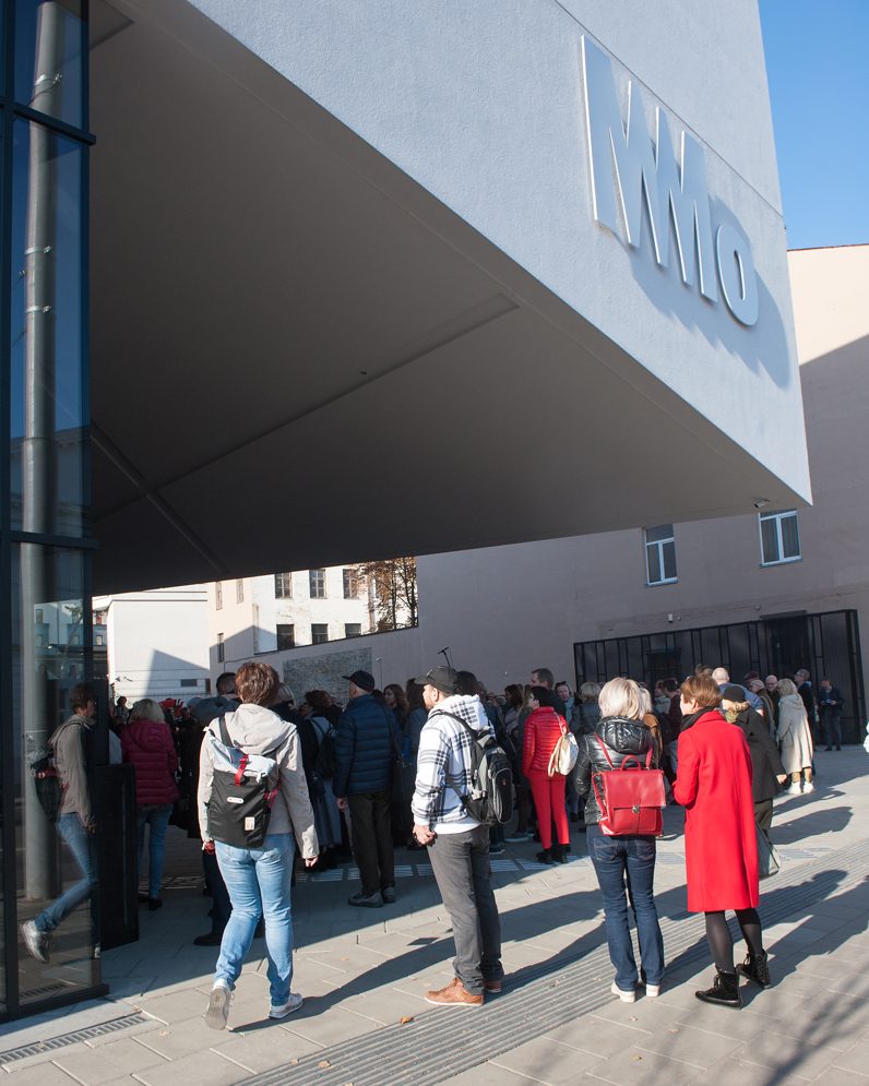 MO muziejaus atidarymas: bilietai į renginius beveik išgraibstyti