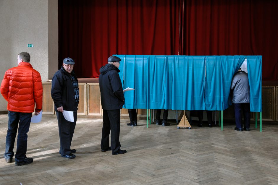 Seimas savivaldos rinkimuose leido kandidatuoti nuo 18 metų