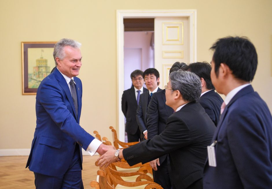 G. Nausėda į Lietuvą pakvietė Japonijos verslą