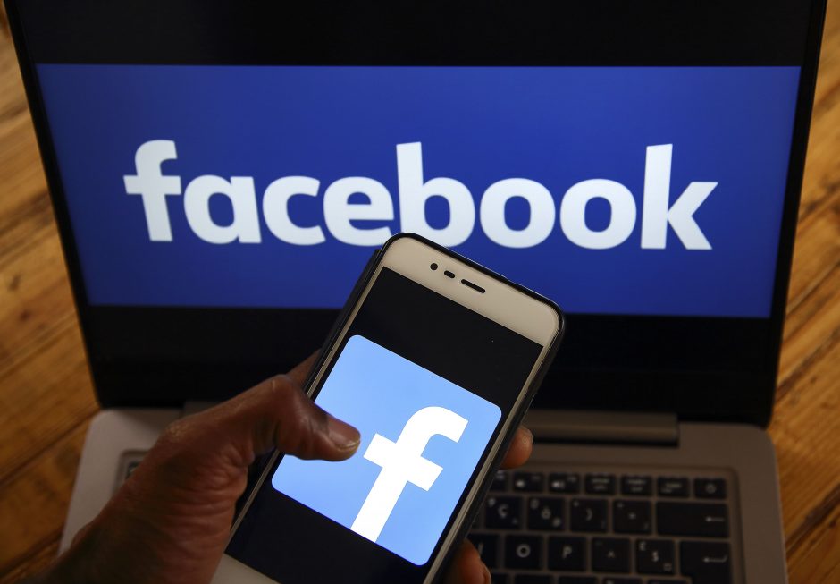 „Facebook“ siunčia perspėjimus dėl duomenų nutekinimo nukentėjusiems vartotojams