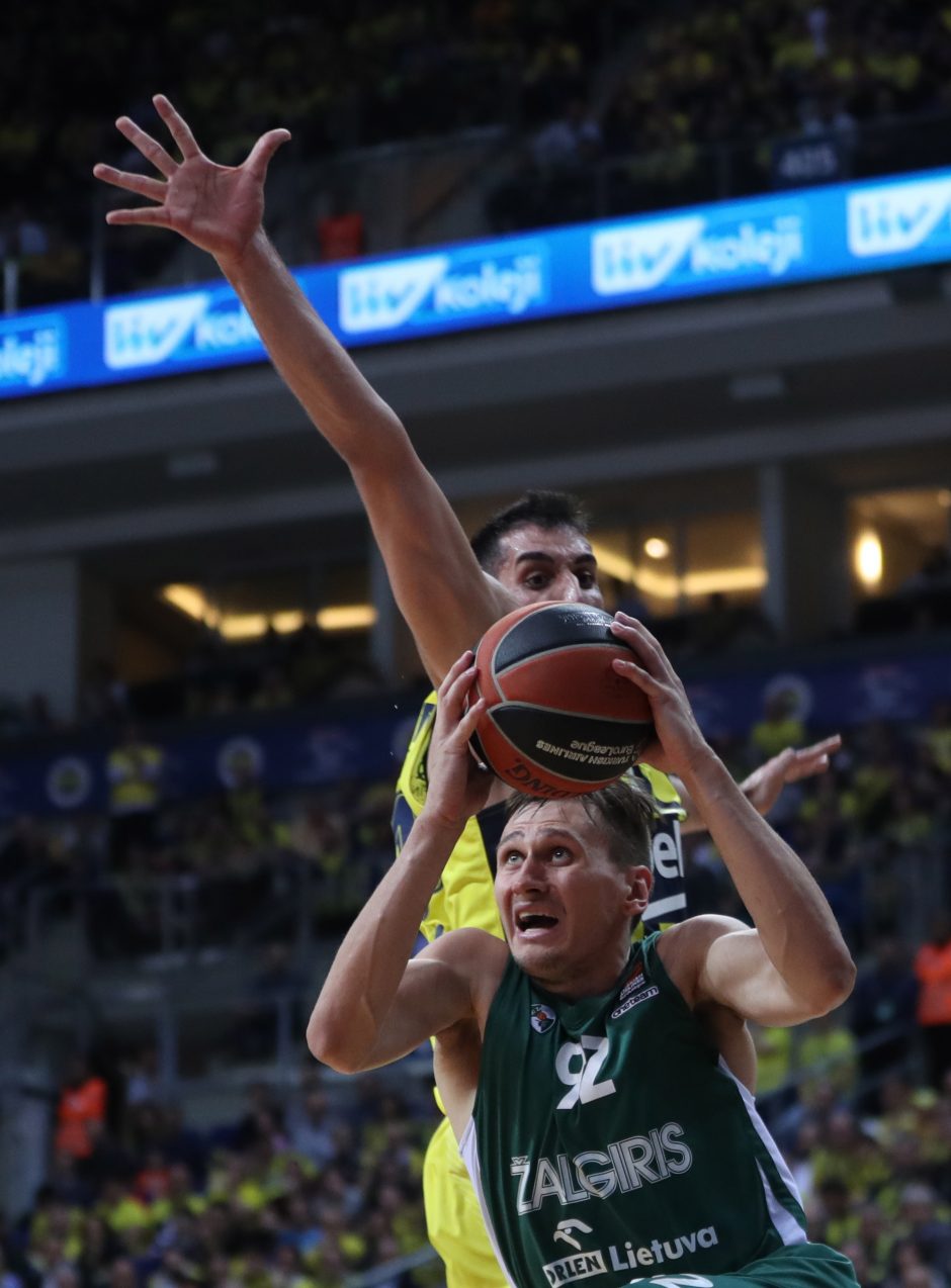 Eurolygos ketvirtfinalis: „Fenerbahce“ - „Žalgiris“ 76:43