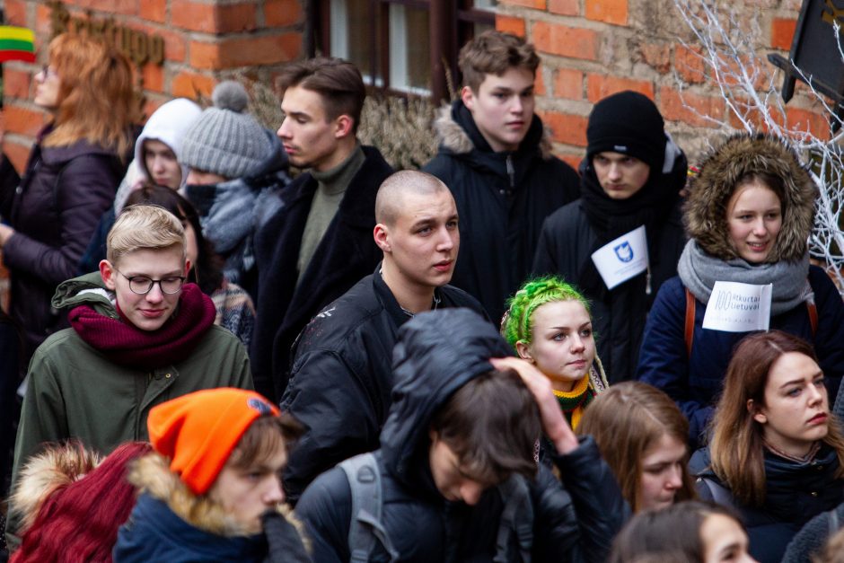 Pasipuošęs Vilnius švenčia 101-uosius Nepriklausomybės atkūrimo metus