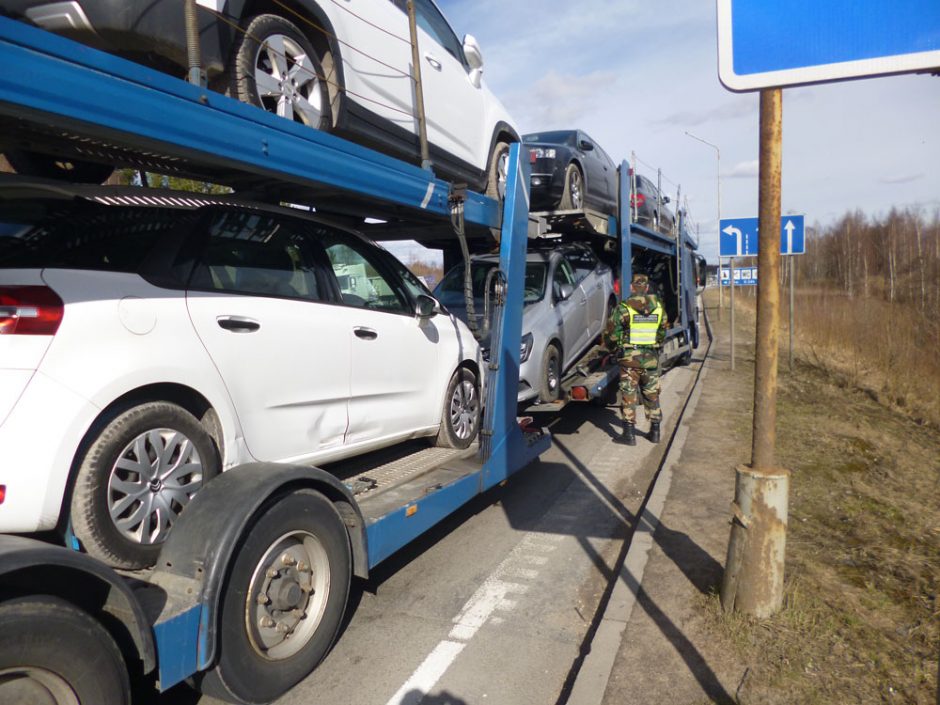 Kalvarijos pasieniečiai sulaikė, įtariama, Belgijoje vogtą automobilį 