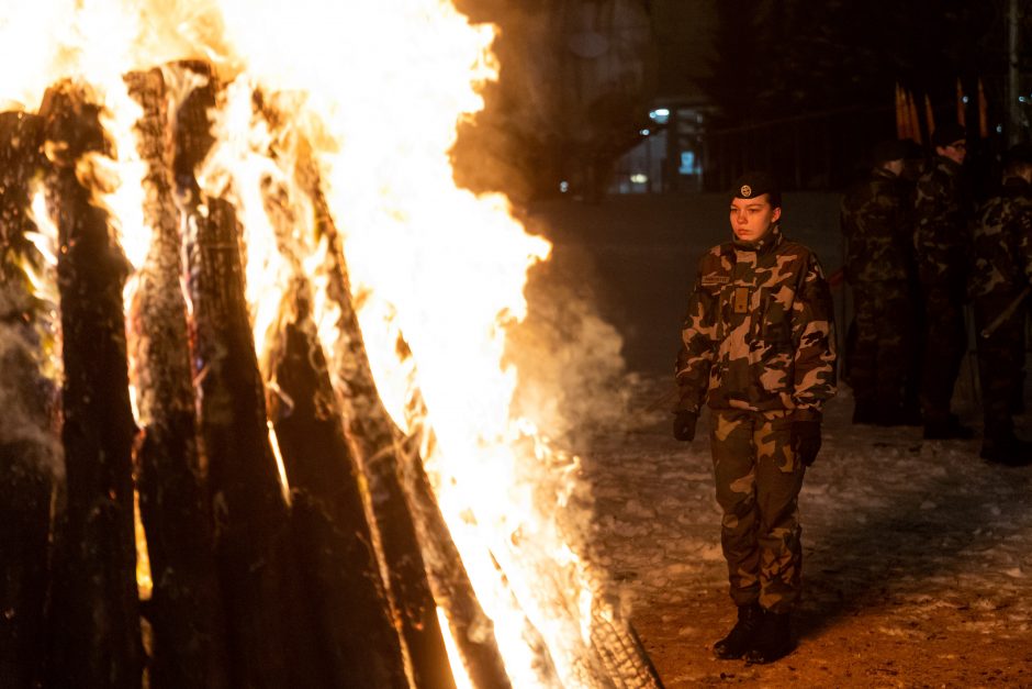 Lietuva mini Laisvės gynėjų dieną: pagerbsime Sausio 13-osios aukų atminimą