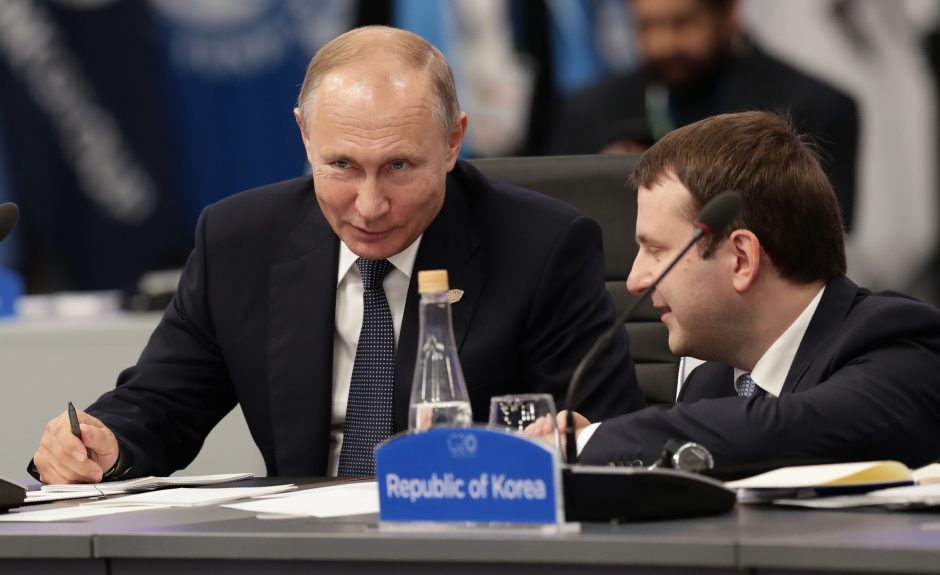 Nesutarimų temdomame G-20 viršūnių susitikime V. Putinas pažėrė kritikos D.Trumpui