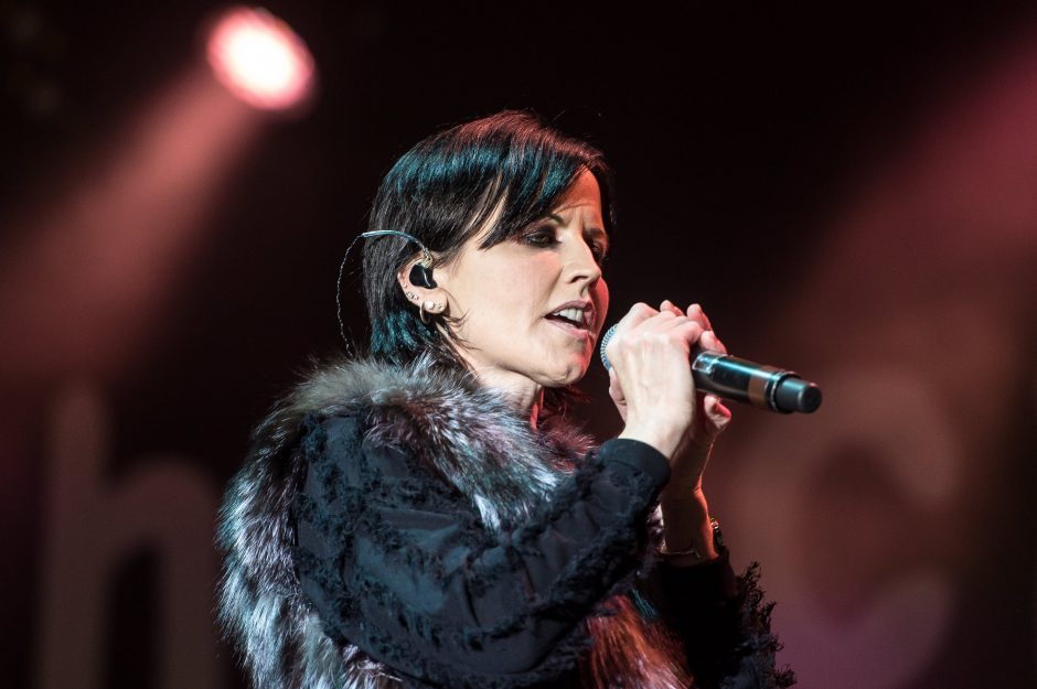 Būdama 46 metų netikėtai mirė „The Cranberries“ vokalistė 