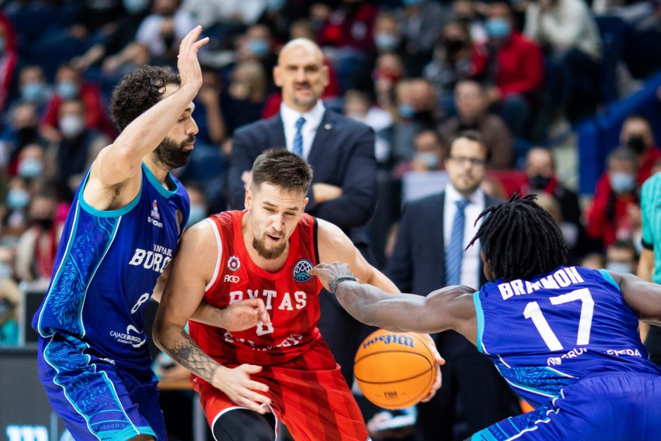 Čempionai – ant menčių: žemu penketu dominavęs „Rytas“ įsirašė pirmąją pergalę Europoje