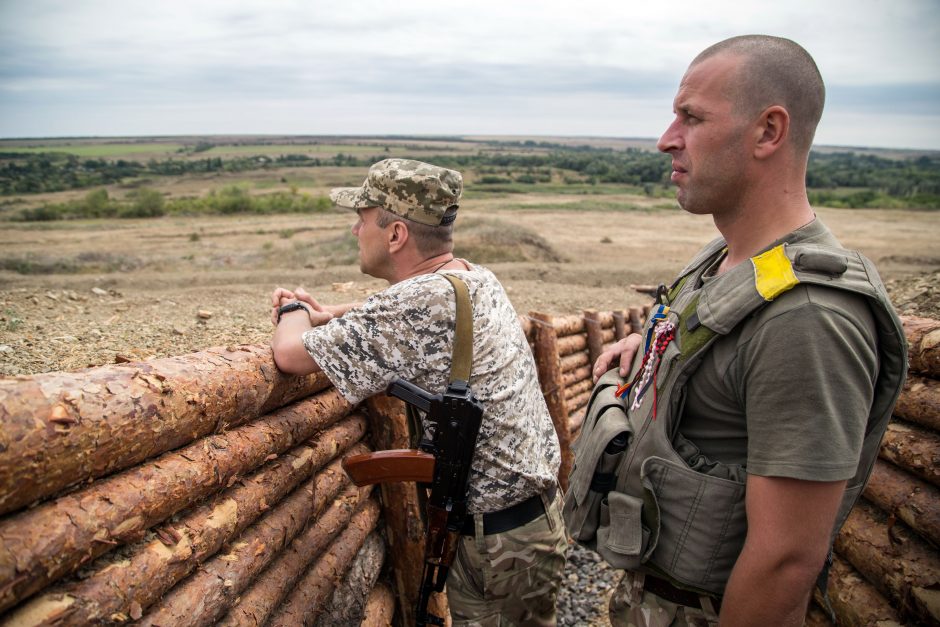 Ukraina šalies rytuose įrengė tris gynybinių įtvirtinimų linijas