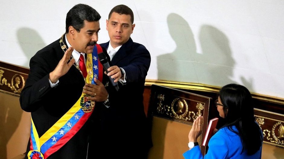 N. Maduro prisaikdintas antrai šešerių metų kadencijai Venesuelos prezidento poste