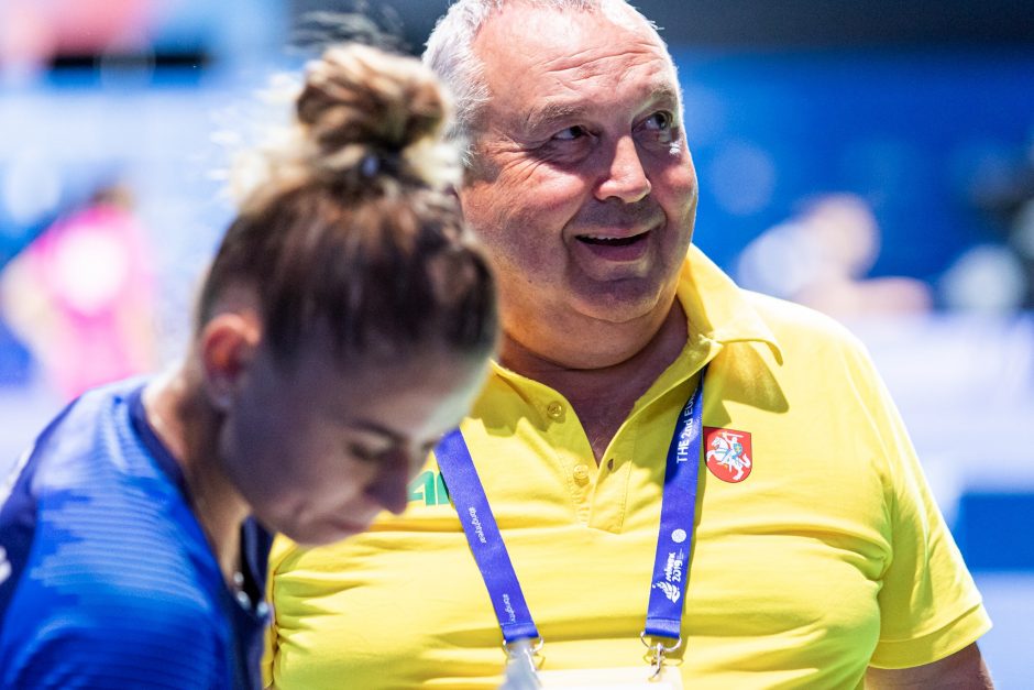 Lietuvos badmintonininkės Europos žaidynėse startavo pralaimėjimais