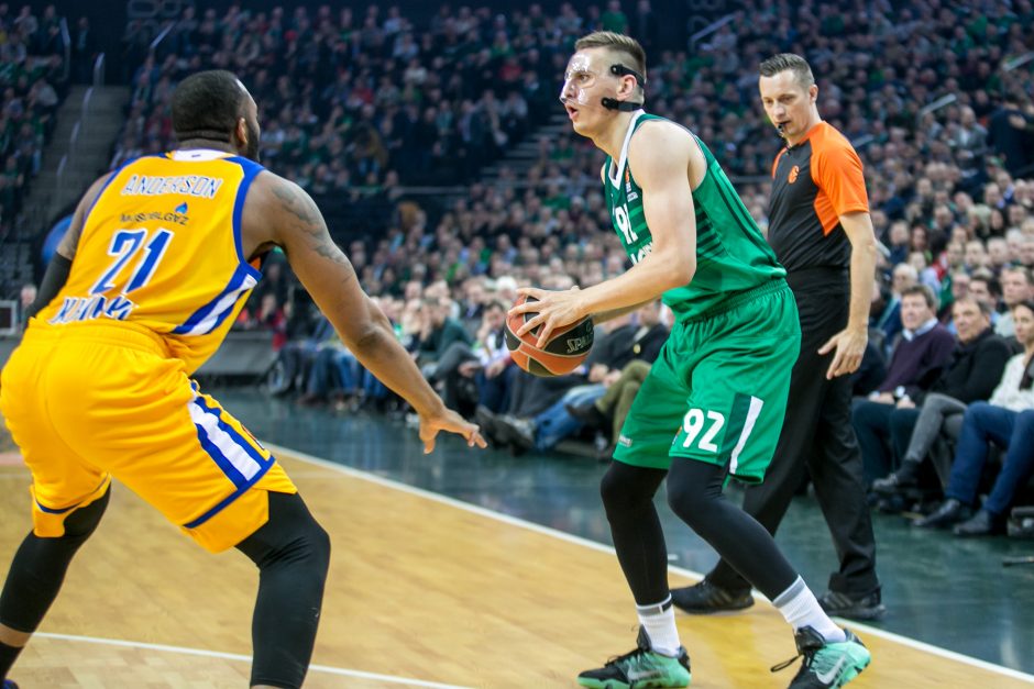 „Žalgiris“ po atkaklios kovos nusileido „Chimki“ krepšininkams