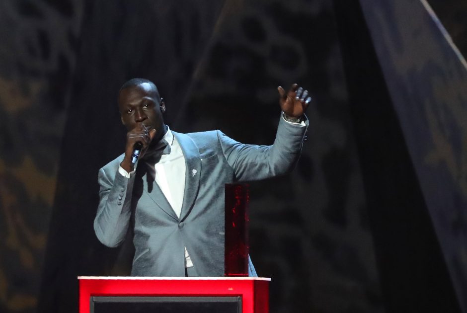 „Brit Awards“ ceremonijoje triumfavo graimo žvaigždė Stormzy