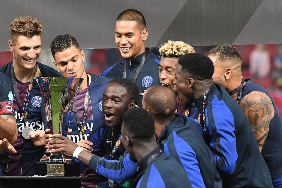 „Paris St-Germain“ – Prancūzijos futbolo čempionai ketvirtus metus iš eilės 