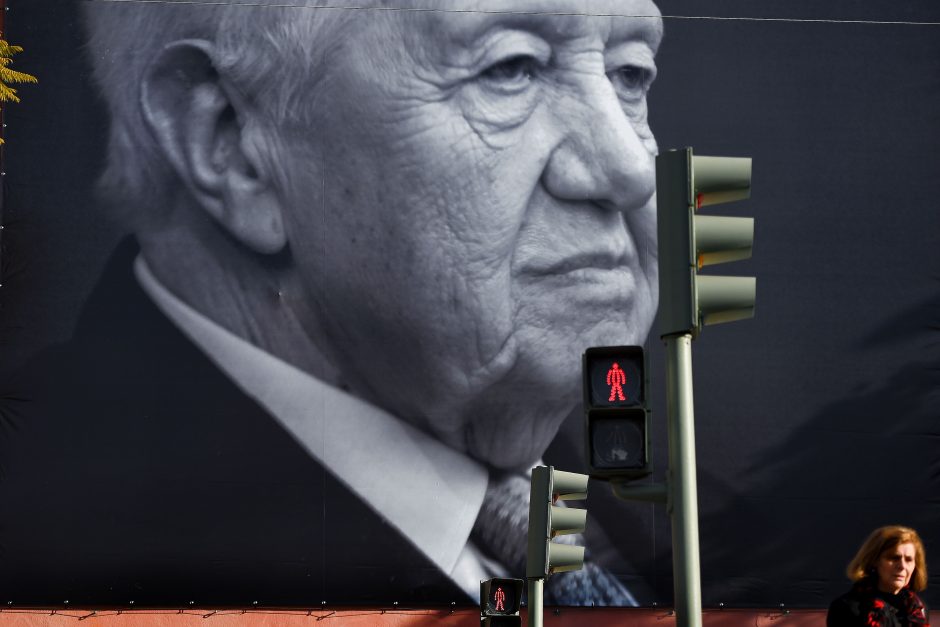 Portugalija atsisveikina su savo demokratijos tėvu