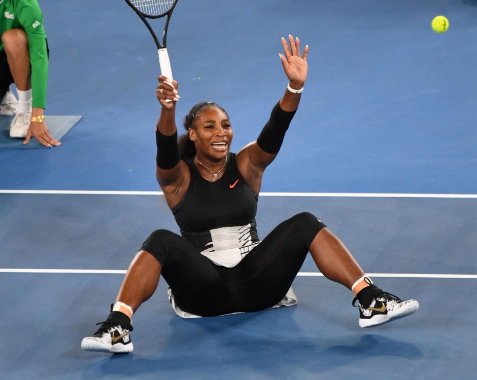 Istorinis triumfas: Serena Williams „Australian Open“ finale pranoko seserį Venus