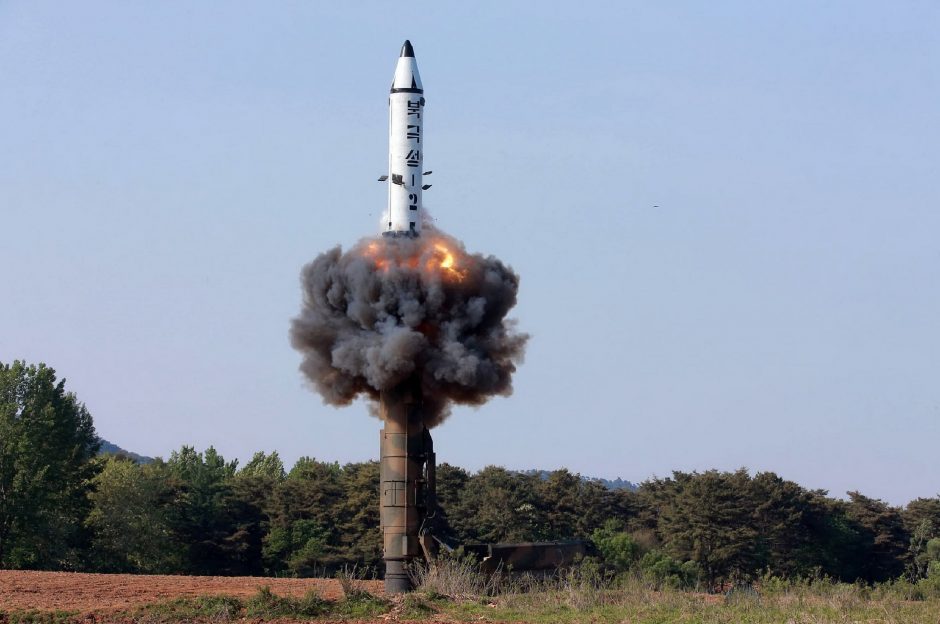 Jungtinės Tautos smerkia Pchenjano raketų bandymus