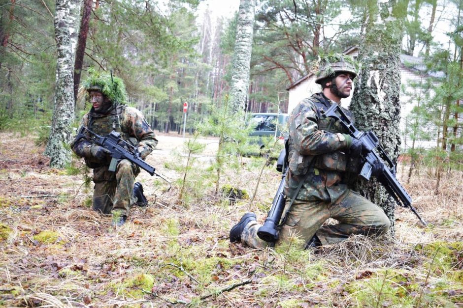 Vokiečių vadovaujamo NATO bataliono kariai pradėjo treniruotes