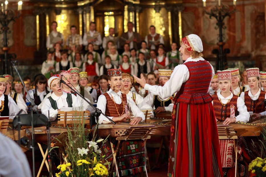 Dainų šventės koncerte prabils šimtai kanklių