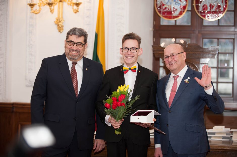 Kauniečiams – apdovanojimai  už nuopelnus miestui ir Lietuvai