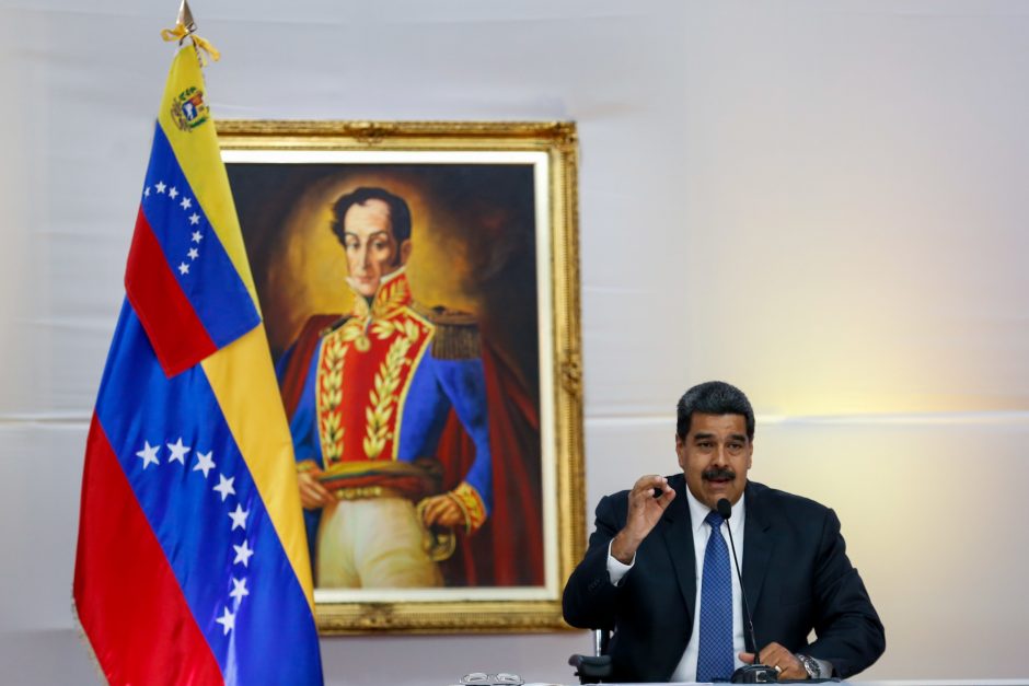 Venesueloje vyksta prezidento rinkimai, kuriuos, beveik neabejojama, laimės N. Maduro