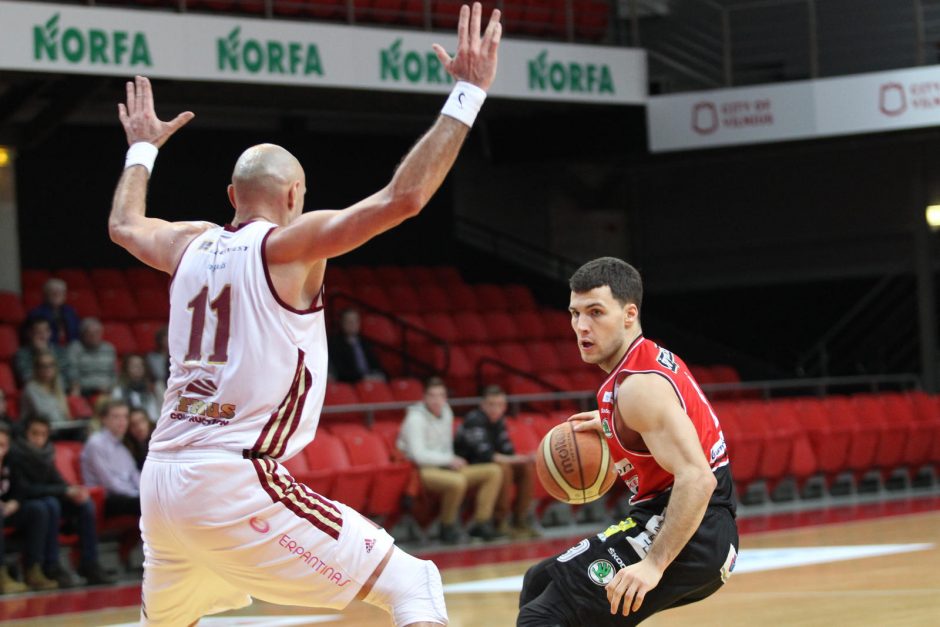 Sostinėje E. Žabo vedamas „Lietkabelis“ vos nesukūrė sensacijos