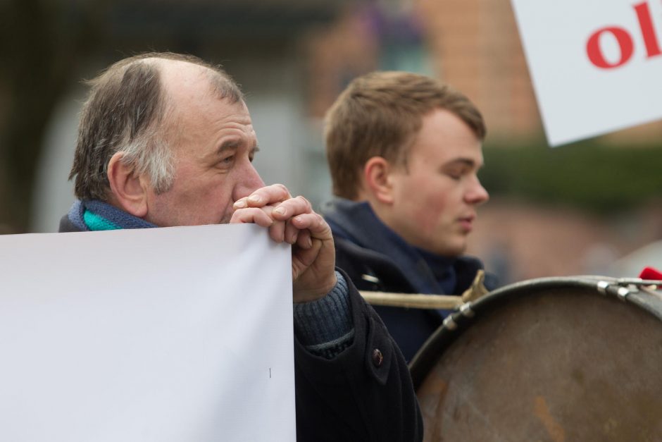 Premjeras viliasi, kad jam pavyko įtikinti „valstiečius“ paremti urėdijų reformą 