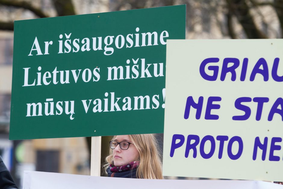 Nepaisydama protestų Vyriausybė pritarė urėdijų pertvarkai