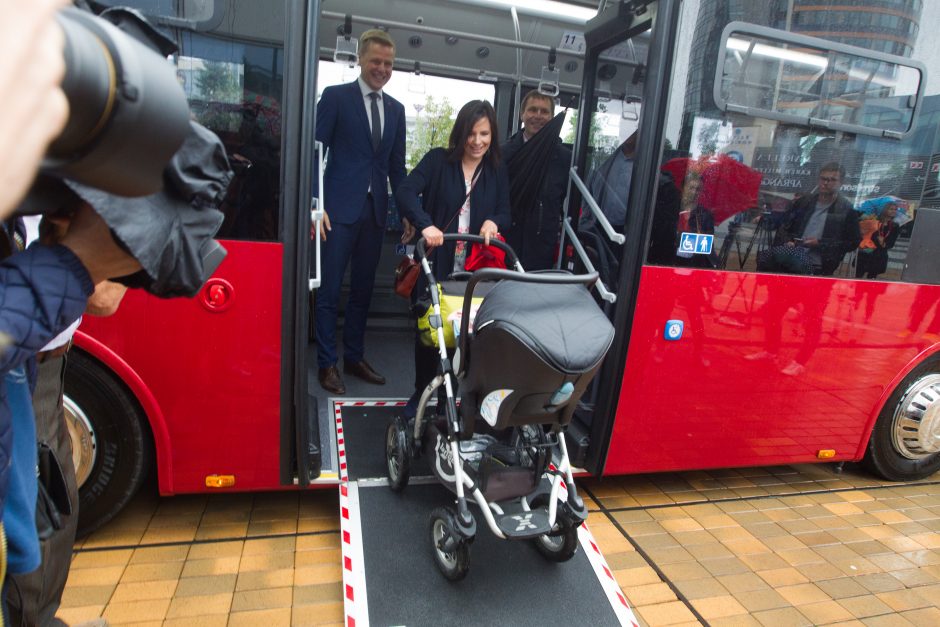 Pirkinys: 6 iš 10 sostinės gatvėmis riedančių autobusų bus nauji