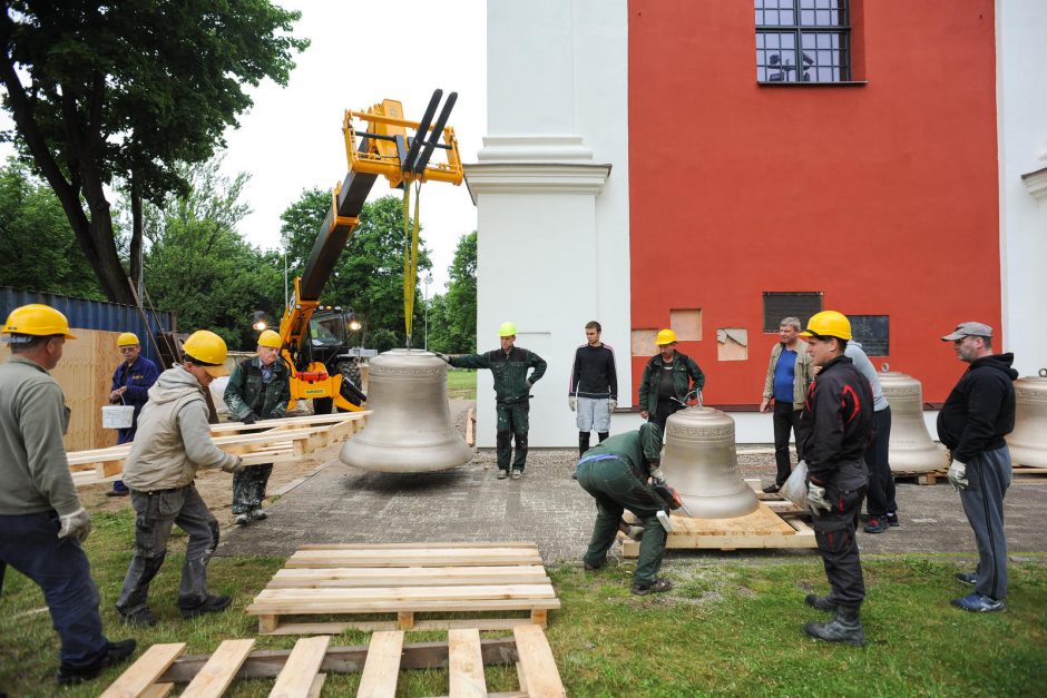 Nauja Vilniaus garsenybė – net 61 bažnyčios kariljono varpas