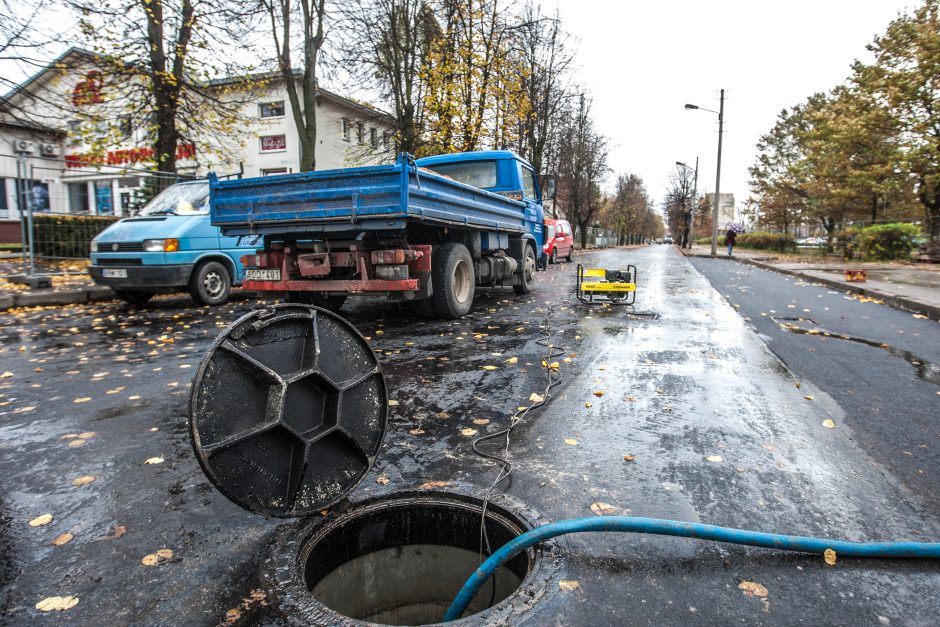 A. Baranausko gatve vėl rieda automobiliai