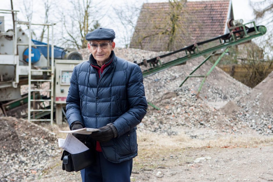 Zapyškio asfaltbetonio bazė gyventojus varo į kapus?