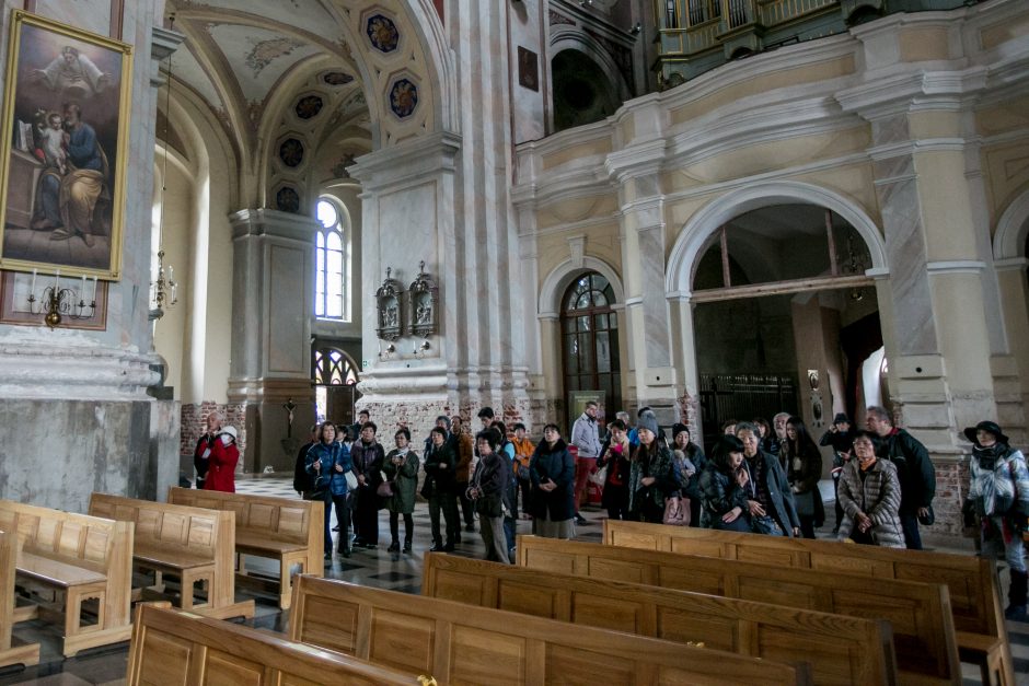 Išskirtinė ekskursija arkikatedros stogu