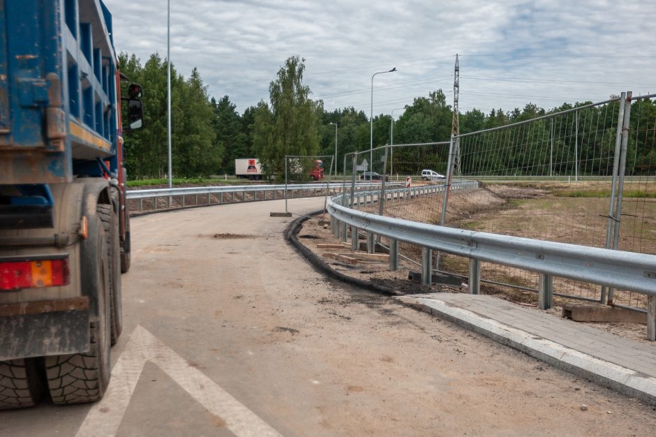 Netolimoje ateityje – naujas kelias į autostradą