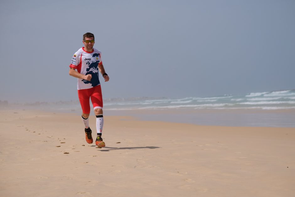 8000 km iššūkis: A. Ardzijauskas bėga iš Dakaro į Vilnių