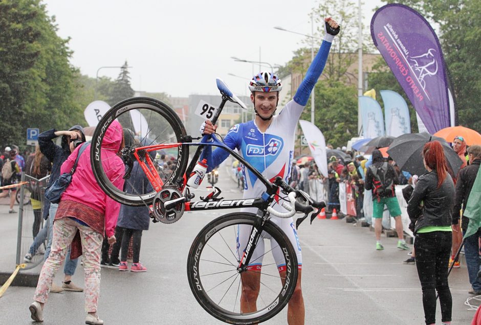 Po pergalių Gargžduose – į „Tour de France“