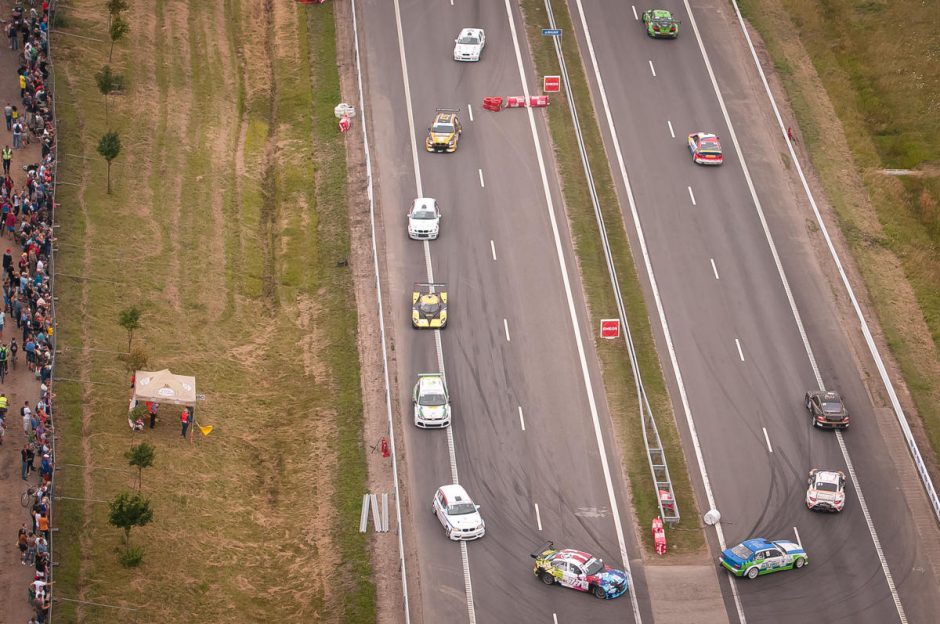 Įpusėjo „ENEOS 1006 km lenktynės“