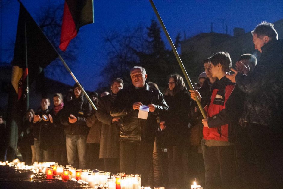 Prie R. Kalantos paminklo – paramos žodžiai Ukrainai