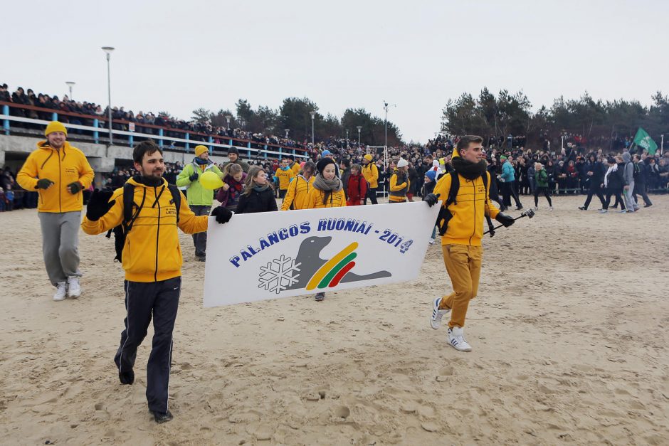 Į Baltiją panėrė maždaug šimtas sveikuolių