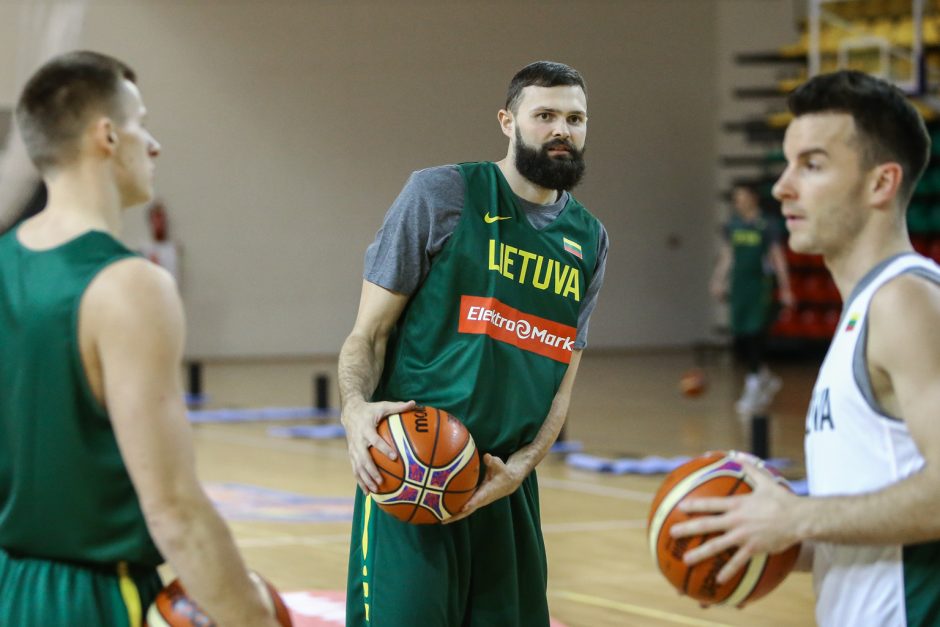 Lietuvos vyrų krepšinio rintinės treniruotė