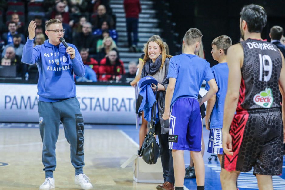 J. Barono taiklių atakų šou Klaipėdoje paskandino turkus