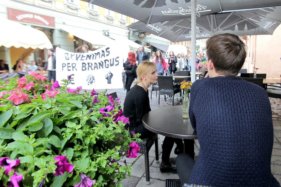 Ar ilgam protestuotojai okupavo Miesto sodą?