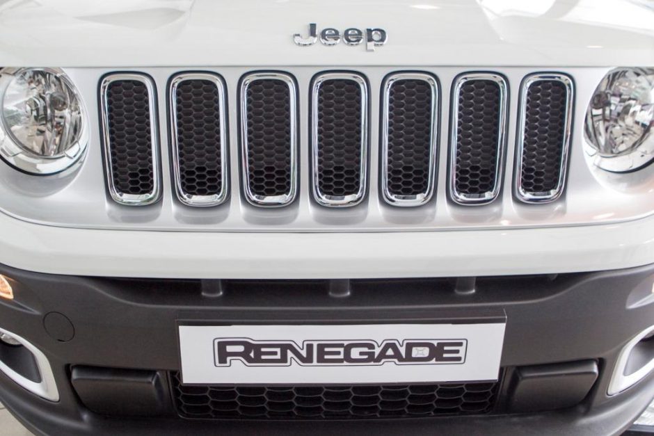 Tikri „Jeep“ džipai „Renegade“ ir „Cherokee“ – jau Lietuvoje