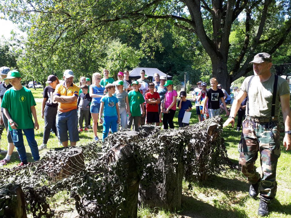 Šaulių stovykla Obelynėje – ne tik pramogauti, bet ir išmokti